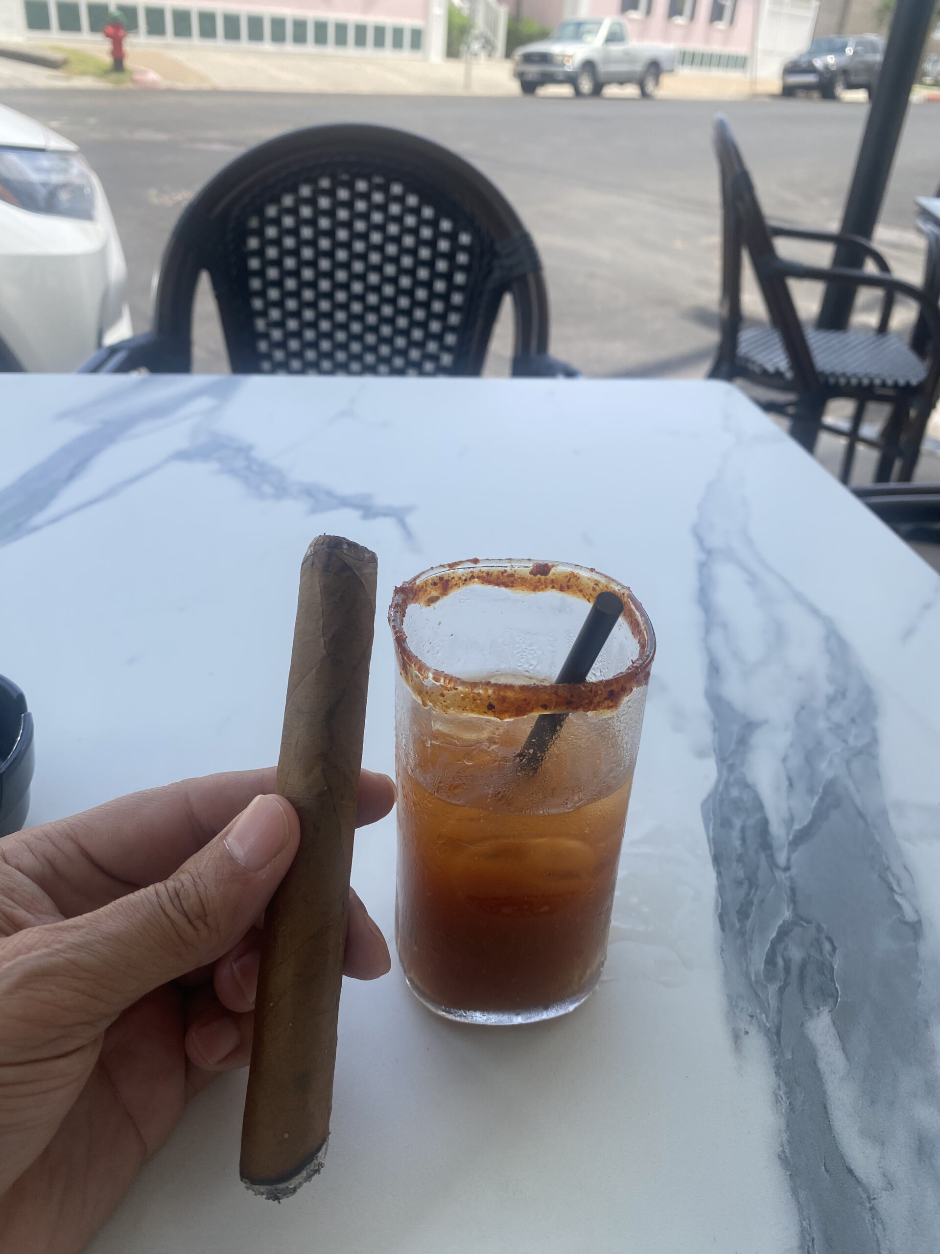 Hand-rolled cigar and Bloody Mary pairing on Galveston’s Pubs N’ Grubs Cigar Walking Tour